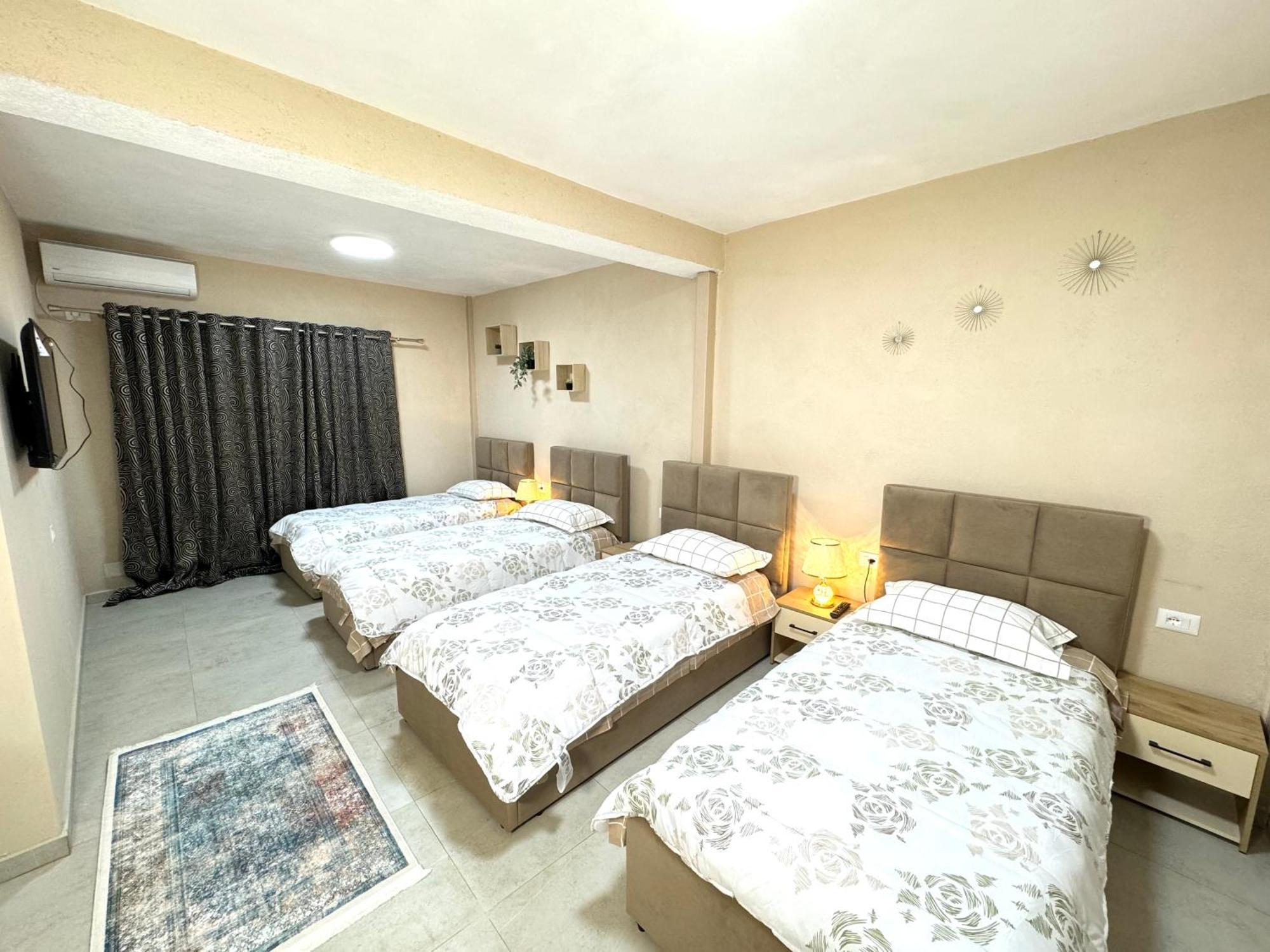 Shkodra Guest House & Trips מראה חיצוני תמונה