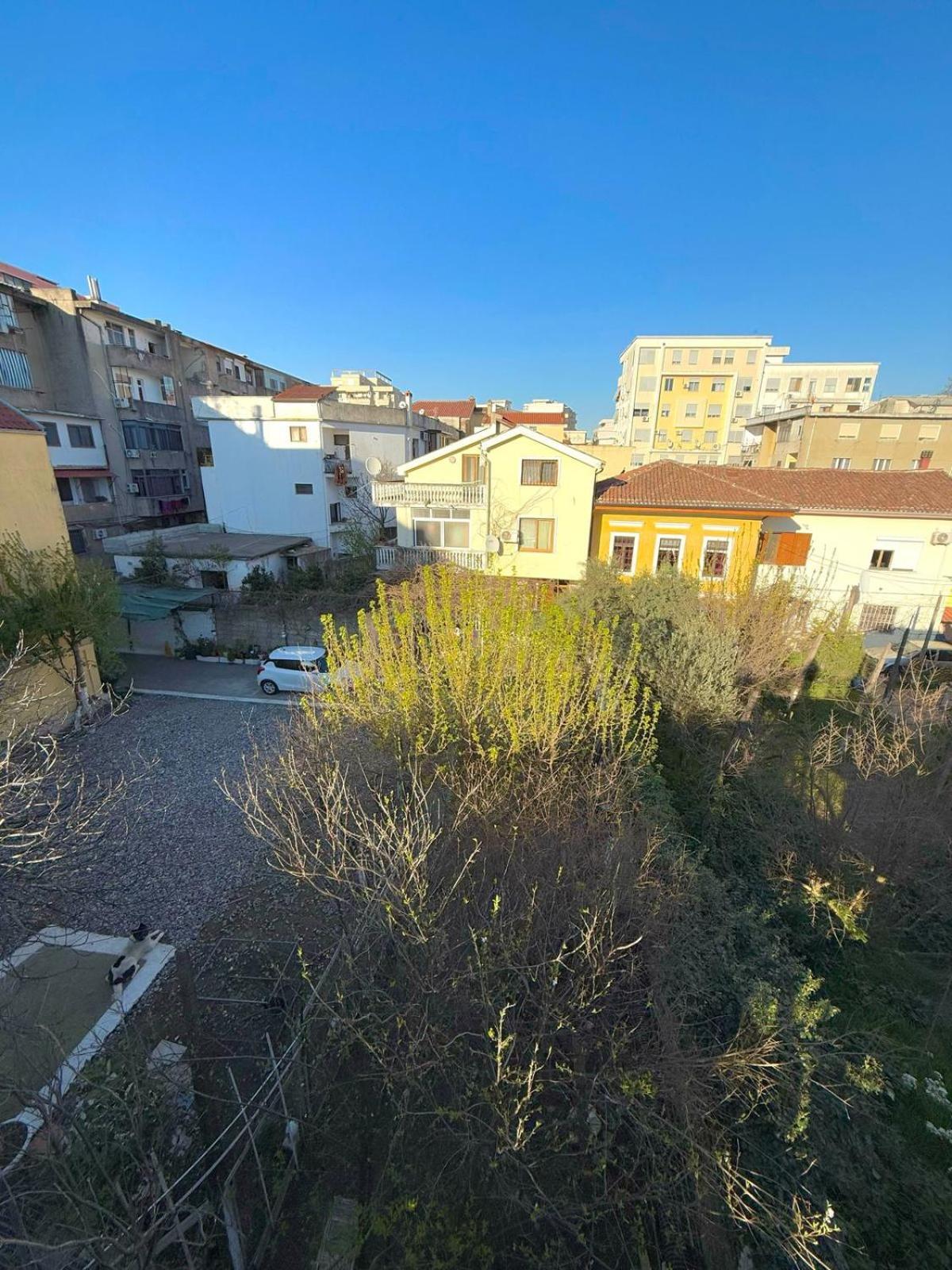Shkodra Guest House & Trips מראה חיצוני תמונה