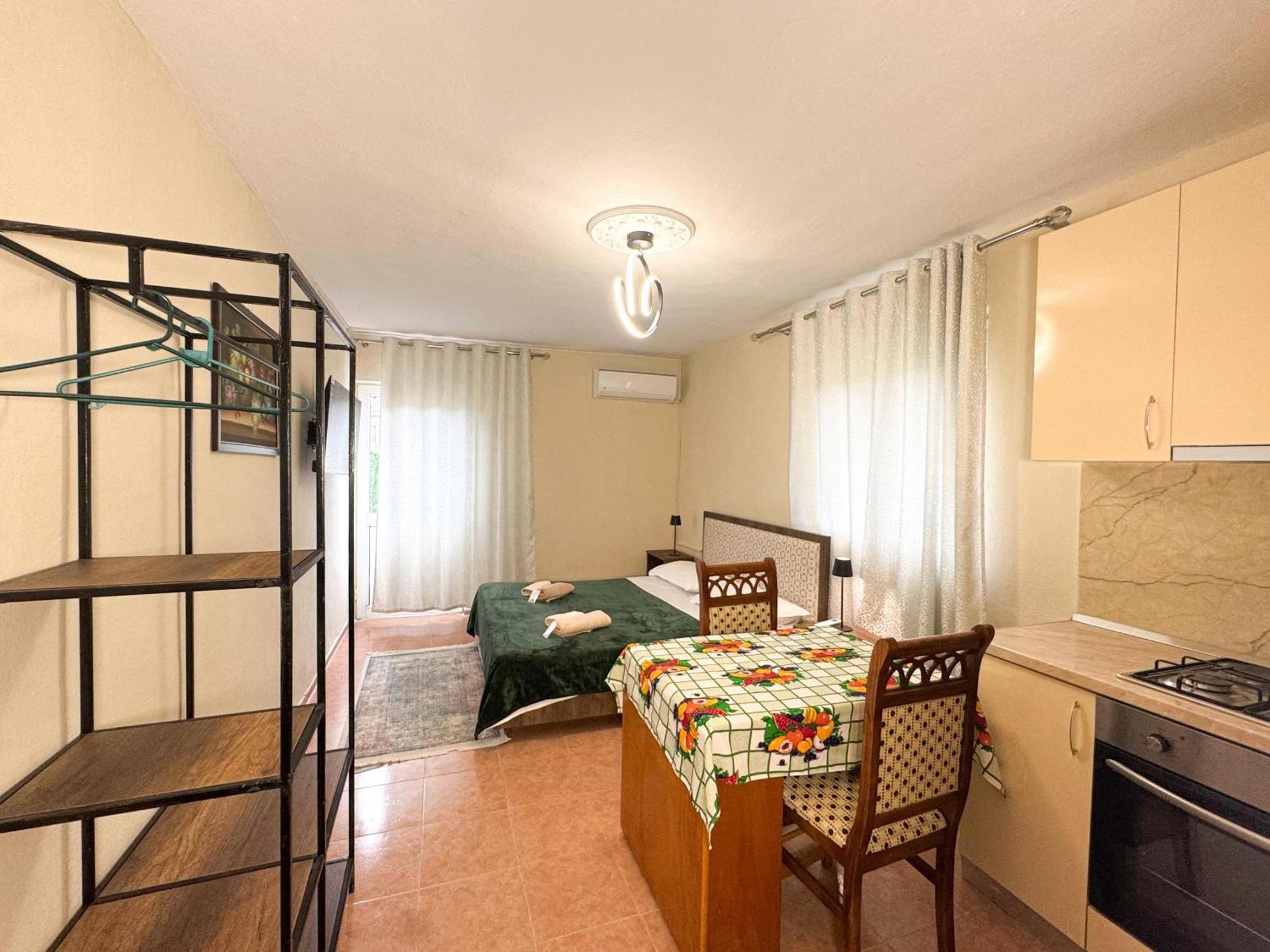 Shkodra Guest House & Trips מראה חיצוני תמונה