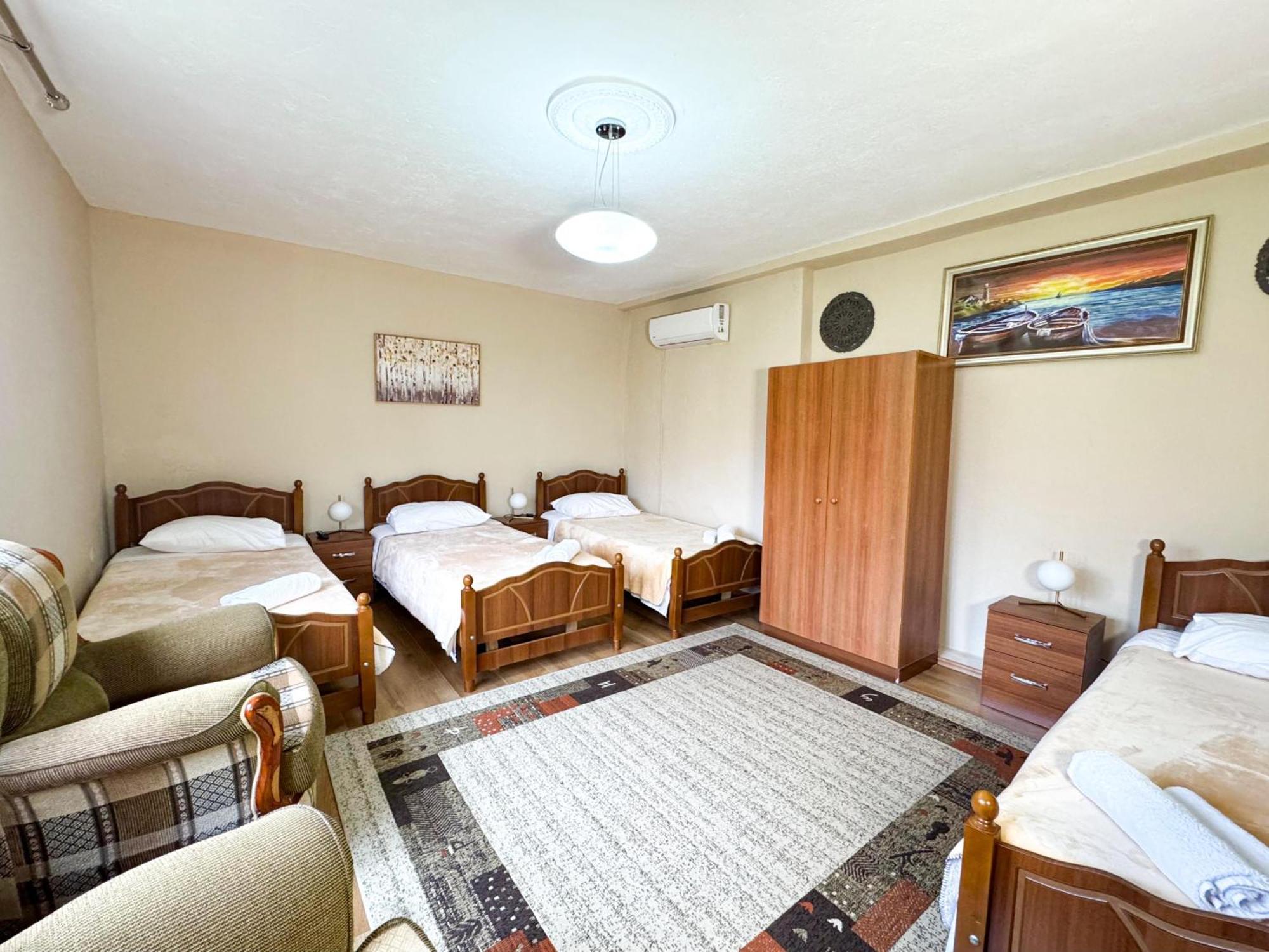 Shkodra Guest House & Trips מראה חיצוני תמונה